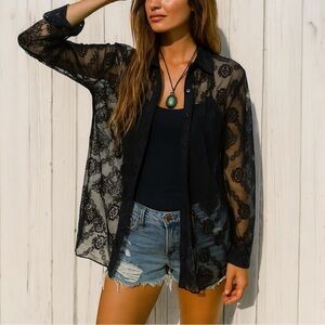 4 LOVE AND LIBERTY x JOHNNY WAS Navy Embroidered Zina Button Down Blouse